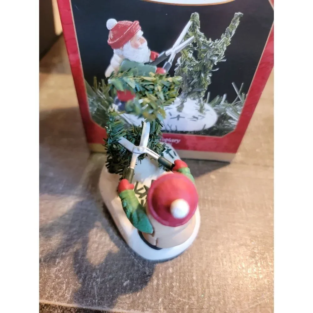 Hallmark 1997 prize Topiary‎ ornament Xmas Decor Santa Claus reindeer